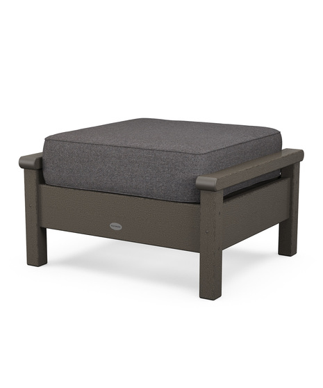 The perfect pair with any of our Harbour Collection seating, this ottoman features contemporary lines matched with maximum comfort.