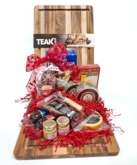 Teak Haus Valentine Cutting Board Charcuterie