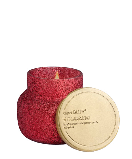 Turn up the glitz with this beautiful Volcano Glam candles. Fill the room with the perfect year-round Volcano fragrance. 